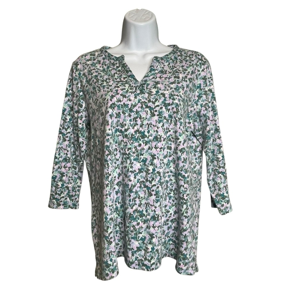 LL Bean Pink Green Floral Top M Split Neck Preppy Coastal Grandmillennial Basic
